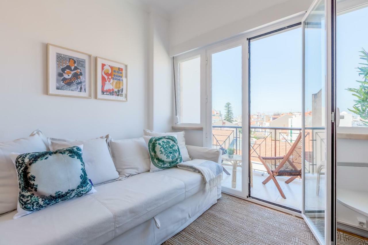Renovated Sunny With Amazing Sunset Balcony , By Timecooler Appartamento *